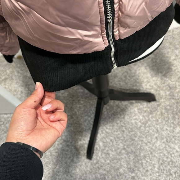 Bomber jacket light pink - Picture 7 of 11